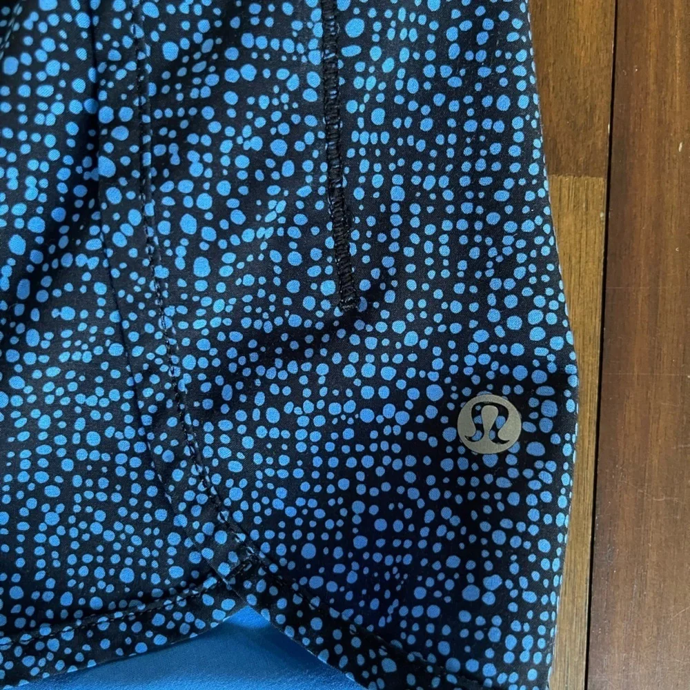 Lululemon Run Times Short Bubbles Pipe Dream Blue Black running shorts